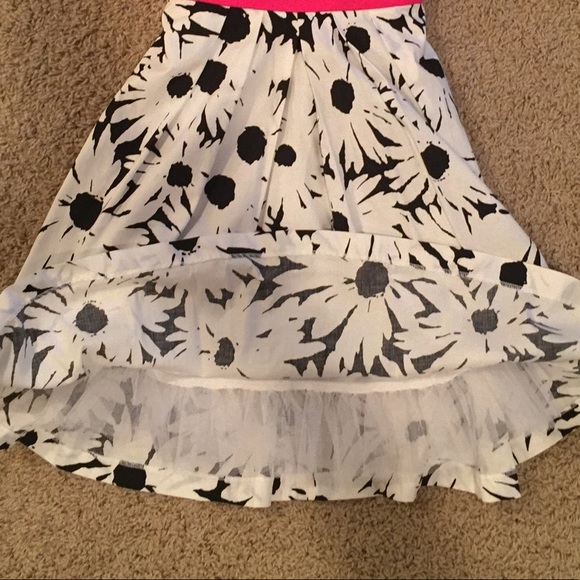 💥DONATE SOON 💥Black, white & pink sundress 💥 - Picture 4 of 4